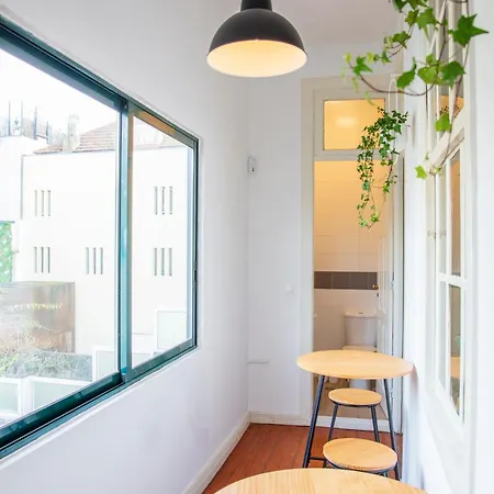 Casa Romero - Family & Friends, Surf & Apartment Matosinhos (Porto)