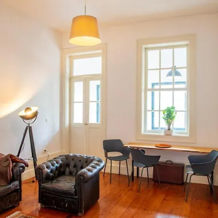 House, Garden & Terrace-4br-8 Minutes The * Matosinhos (Porto)